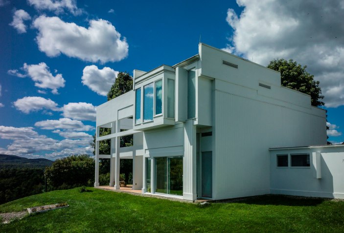 House II by Peter Eisenman, looking for a new owner | The Strength of  Architecture | From 1998