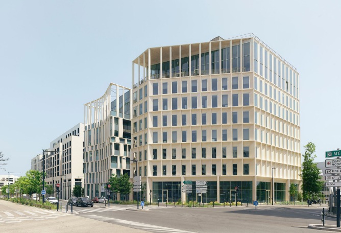 Facette Bordeaux por Studioninedots. Fotografía por Fabrice Fouillet