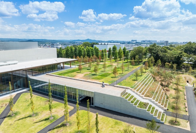 Toyota City Museum by Shigeru Ban. Photograph by Hiroyuki Hirai.