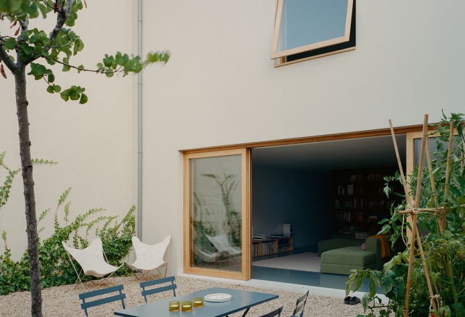 Marvila by Atelier José Andrade Rocha. Photograph by Francisco Ascensão.