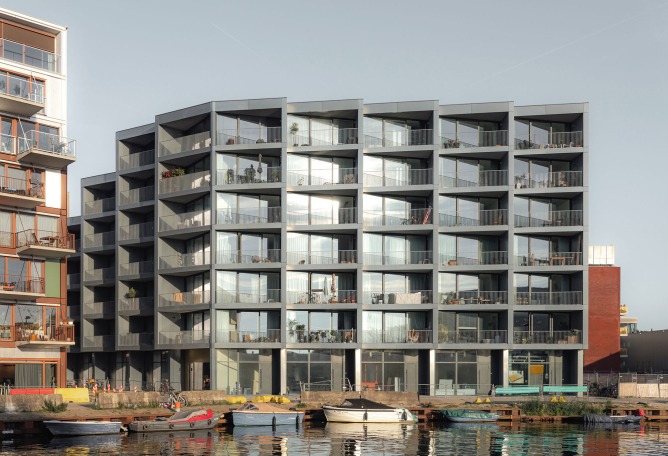 C14 by Studioninedots. Photography by Sebastian van Damme.