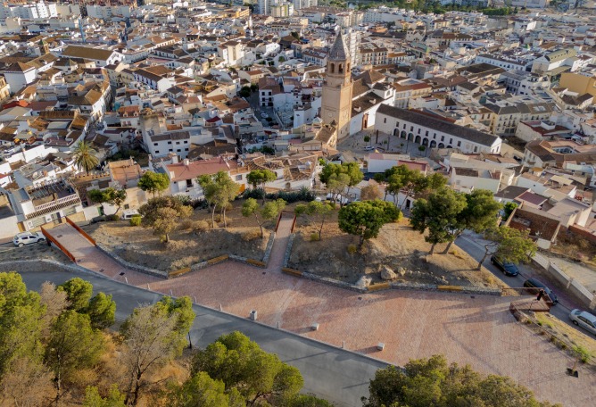 Jardín mirador por Terral Arquitectos. Fotografía por Fernando Gómez Mateos.