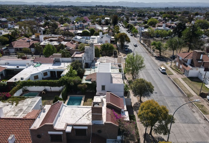 6x6x9 por Plano Compartido. Fotografía por Juan Cruz Paredes.