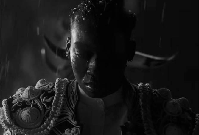 Flood por Little Simz.