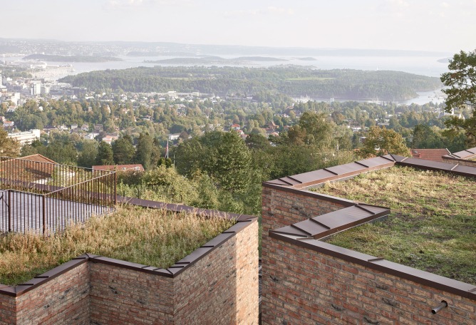 Casas patio en Ullerntoppen, fase 2 por R21 Arkitekter. Fotografía por Mariela Apollonio.Casas patio en Ullerntoppen, fase 2 por R21 Arkitekter. Fotografía por Mariela Apollonio.