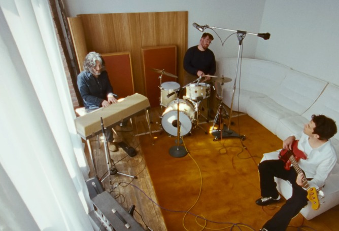 "Suzanne" by Mark Ronson, RAYE.