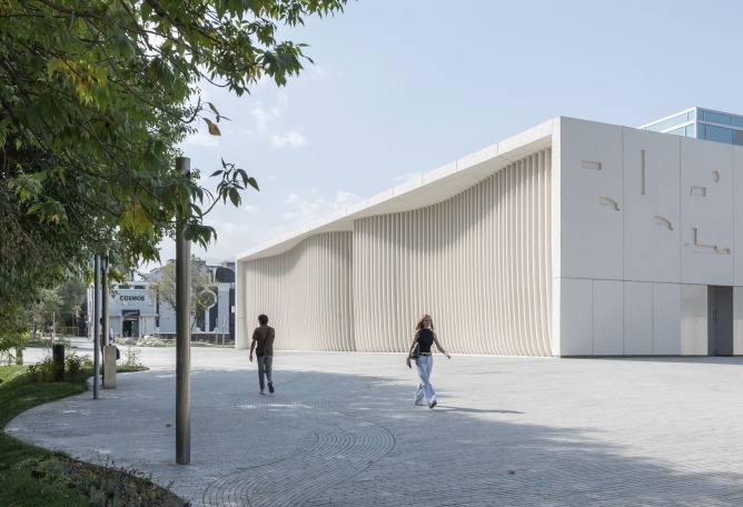 Tselinny Center of Contemporary Culture by Asif Khan. Photograph by Laurian Ghinitoiu.