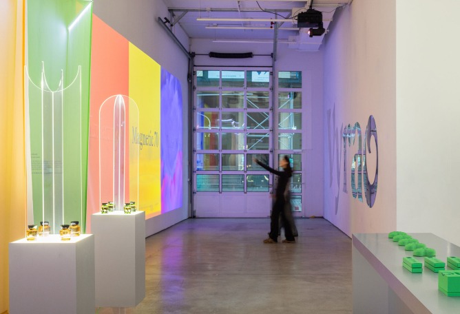 Vyrao Mercer por AMO. Fotografía por Bridgit Beyer.  Vyrao Mercer por AMO. Fotografía por Bridgit Beyer.