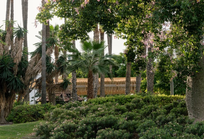 Temporary Pavilion Espartal TAC! 2025 by ELE Arkitektura, GA Estudio, Florencia Galecio and Juan Gubbins. Photograph by Simone Marcolin.  Temporary Pavilion Espartal TAC! 2025 by ELE Arkitektura, GA Estudio, Florencia Galecio and Juan Gubbins. Photograph by Simone Marcolin.