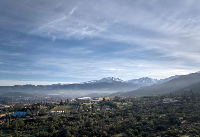 Proyecto de Modernización del Estadio de Universidad Católica por IDOM. Fotografía por Cristóbal Palma.