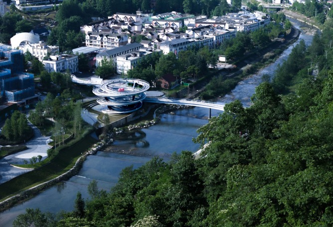 Puente «Clave de Sol» por ZZHK Architects. Fotografía por Arch-Exist.