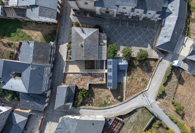 Casa CL por Estudio Arquitectura Hago. Fotografía por Gabriel Gallego.