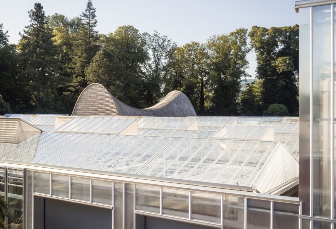 "Green Ark" by NU architectuuratelier + archipelago architects. Photograph by Stijn Bollaert.