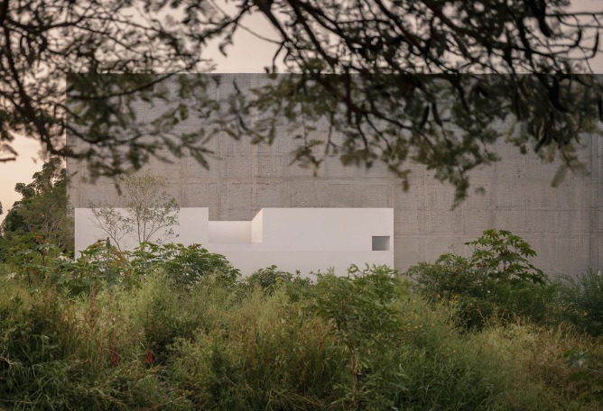 Casa Kehai por HW Studio. Fotografía por Cesar Bejar.