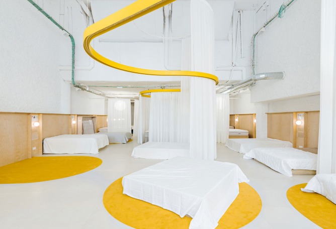 "Curtidores 32" by Jotajotamás. Photograph by Hiperfocal.