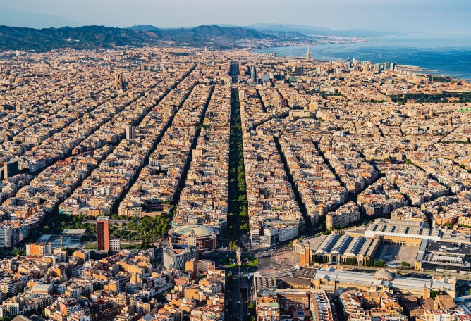 City of Barcelona. "Becoming. Architectures for a Planet in Transition." UIA World Congress of Architects 2026 Barcelona. Photograph by Ikumaru.