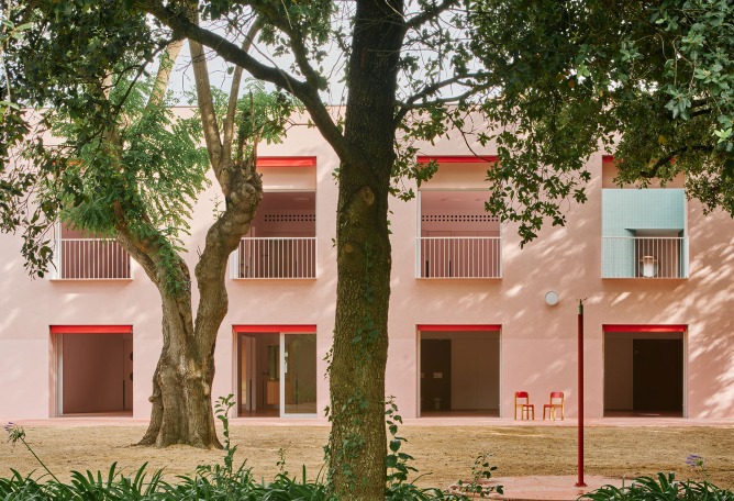 Guardería «Casa Nostra» por Sarquella Torres + Marc Riera. Fotografía por José Hevia.