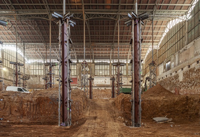 Atlas Re-Edificatòria, un proyecto fotográfico por Adrià Goula. Fotografía por Adrià Goula.