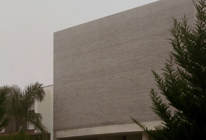 "Casa Refugio" by Taller Segovia Molina. Photograph by Zaickz.