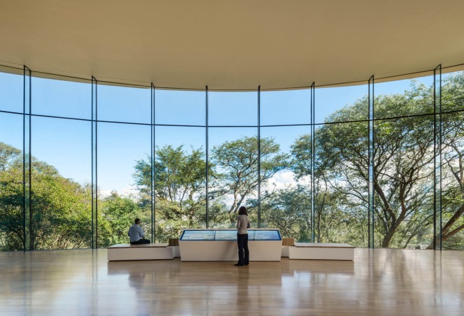 Lola Mora Cultural Center by Pelli Clarke & Partners. Photograph by Jason O’Rear.