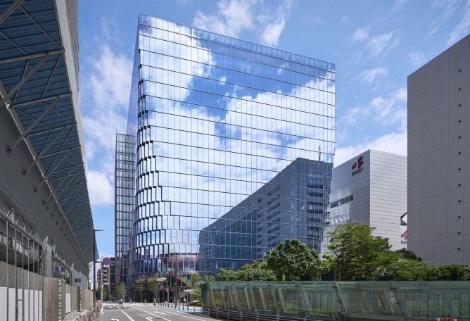 Tenjin Business Center II by OMA. Photograph by Tomoyuki Kusunose.