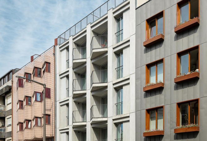 Costa Cabral Building by ENTRETEMPOS + ATA Atelier. Photograph by Ivo Tavares Studio.