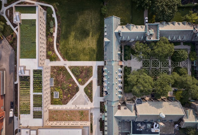 Trinity College Lawson Centre for Sustainability by Mecanoo + RDHA. Photograph by Doublespace Photography.