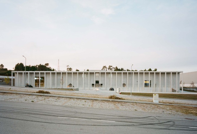 Corcet Headquarters Building by Nuno Melo Sousa. Photograph by Federico Farinatti. 