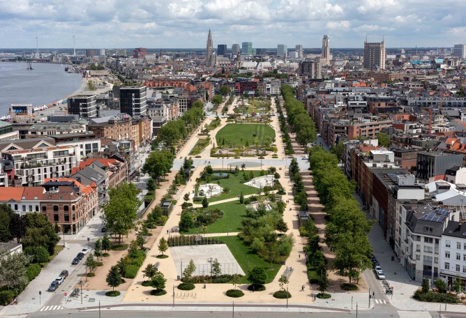 Zuidpark by Tractebel + ADR + Georges Descombes. Photograph by Isabelle Pateer.