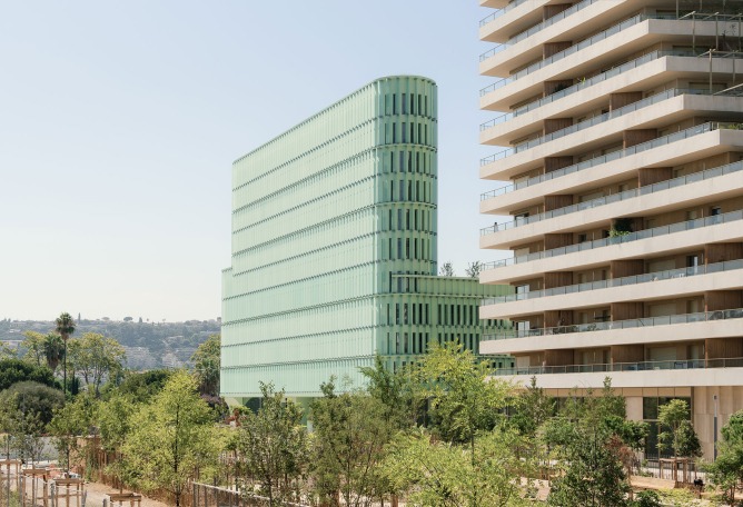 OASIS by Atelier Stéphane Fernandez. Photograph by Vladimir de Mollerat du Jeu.