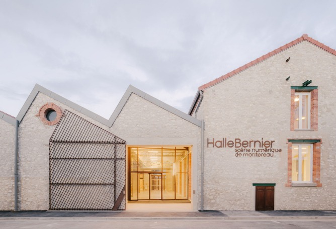 Bernie Hall, Digital arts center. Photograph by Maxime Verret.