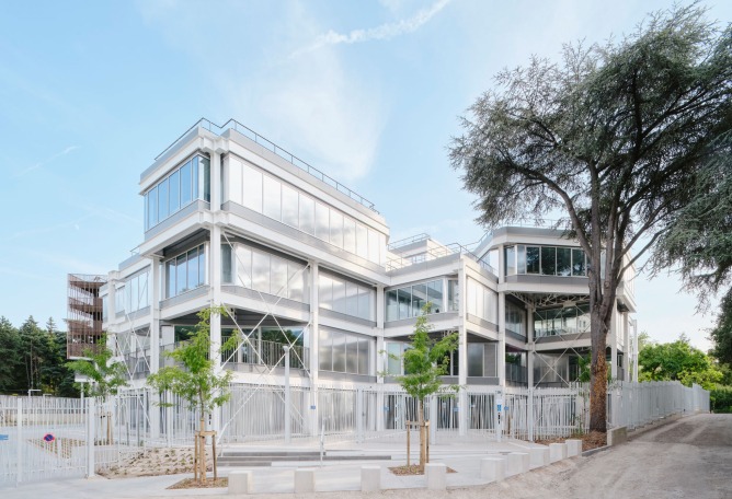 Campus du Parc by It's architecture. Photograph by Francesca Iove.