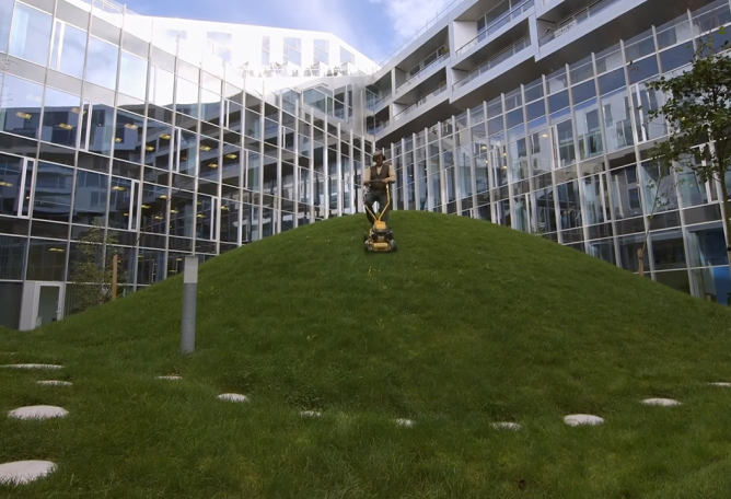 THE INFINITE HAPPINESS, trailer. 