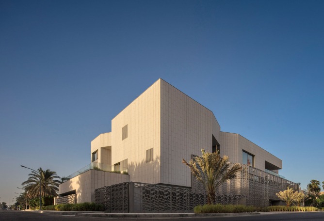 Exterior. Vivienda Nirvana por AGi Architects. Fotografía @ Fernando Guerra