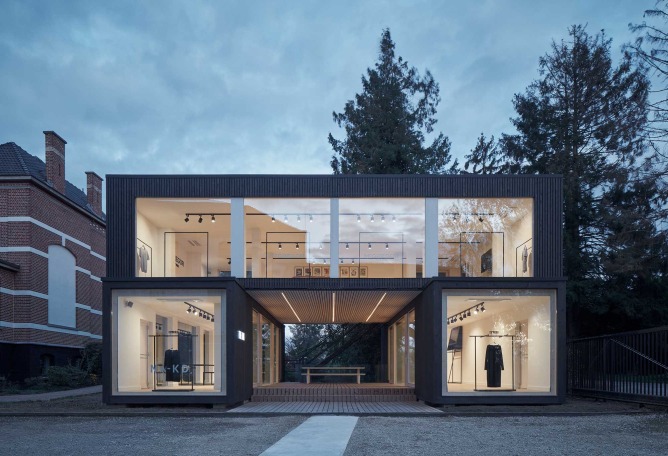 ARK – showroom for GAB by Ark-shelter. Photograph by BoysPlayNice