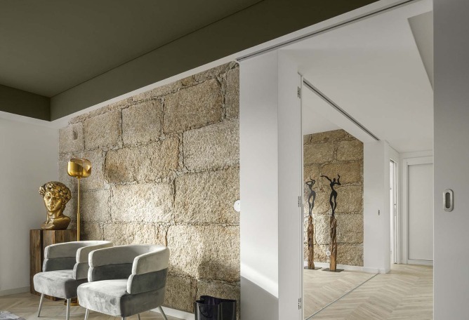 InStone by Atelier DRK. Photograph by Ivo Tavares Studio