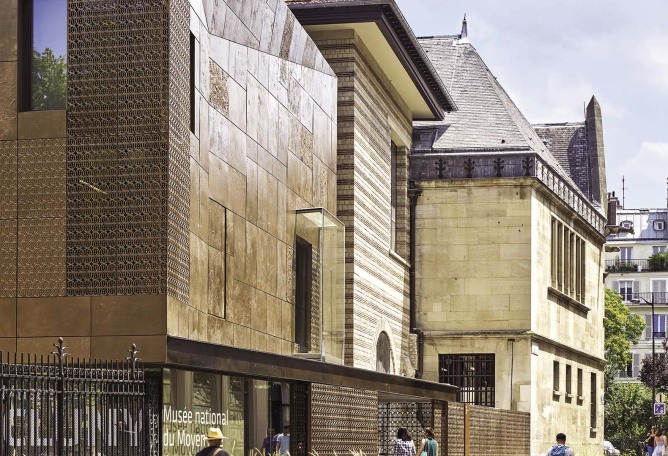 Cluny Museum by Bernard Desmoulin architecte. Photograph by Michel Denancé.