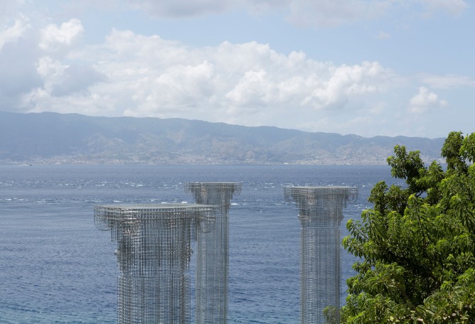 Opera by Edoardo Tresoldi. Image courtesy of Edoardo Tresoldi