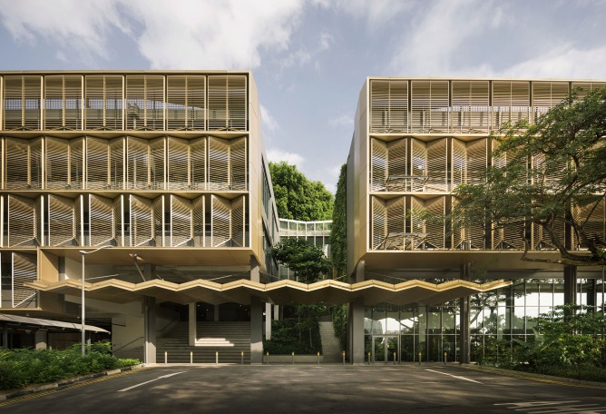 Escuela de Arquitectura por Erik L’Heureux. Fotografía por Finbarr Fallon.