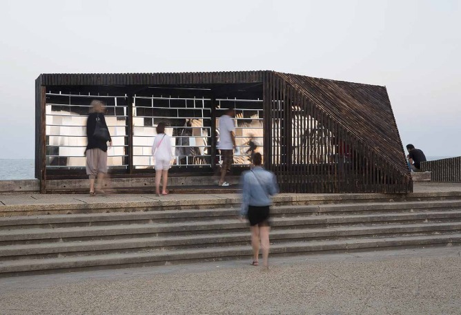 Festival des Architectures Vives 2014 in La Grande Motte. Photography © Paul Kozlowski. 