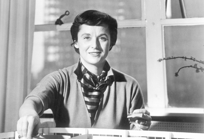 2004 exhibition at the Philadelphia Museum of Art titled "Florence Knoll Bassett: Defining Modern." Florence Knoll as pictured in Interiors Magazine, July 1957 © Knoll, Inc.