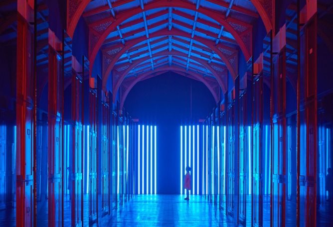 Reflection Room by Flynn Talbot. Photograph © Edmund Sumner. Image courtesy Londo Design Festival