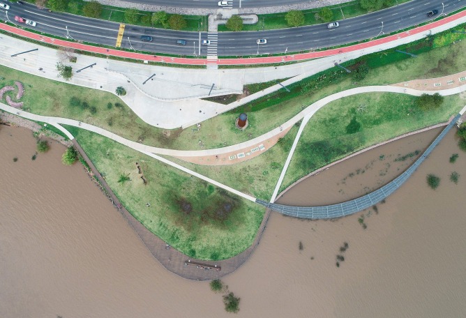 Un Parque En La Ribera Parque Urbano De Guaiba Orla Por Jaime Lerner Arquitetos Associados Sobre Arquitectura Y Mas Desde 1998
