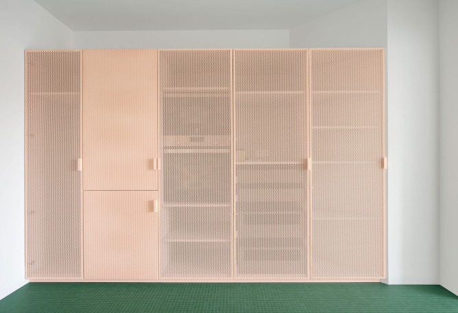 Gracia House by HANGHAR. Photograph by Luis Díaz Díaz