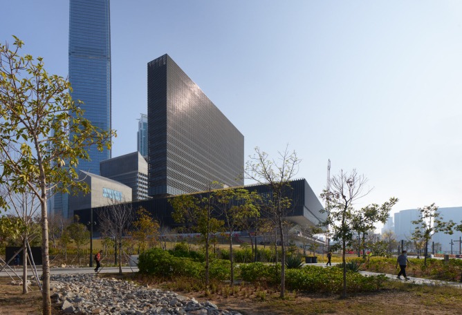 The M+ building viewed from the Art Park. Photograph by Virgile Simon Bertrand. Courtesy of Herzog & de Meuron