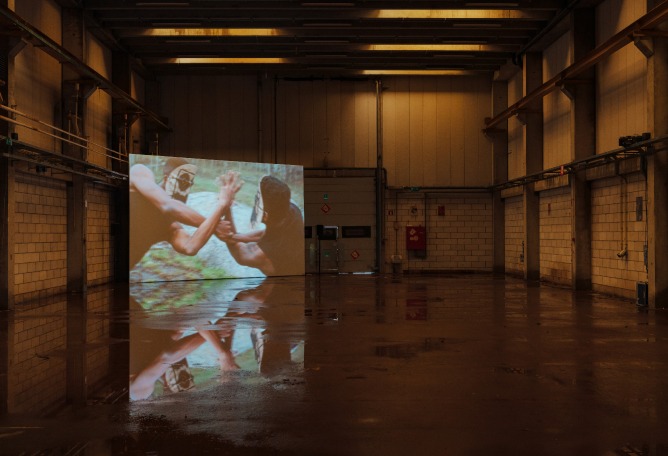 'Flying on the raven’s wing' by Horst. Curator, Evelyn Simons. Photography by Illias Teirlinck