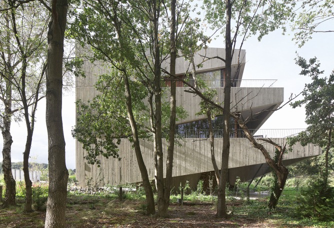 Vivienda N-DP por Graux & Baeyens Architecten. Fotografía por Filip Dujardin