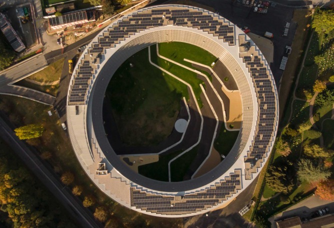 The Vortex by Dürig AG & IttenBrechbühl SA. Photograph by Fernando Guerra
