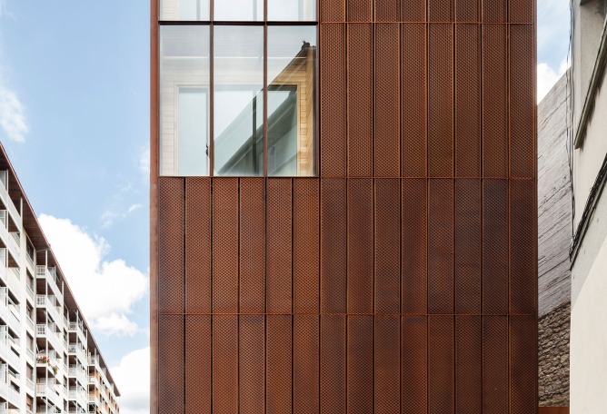 New Zubiaur Music School by Javier de las Heras Solé. Photograph by Adrià Goula