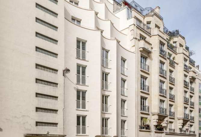 8 Social Housing and Nursery Extension by Jean-Christophe Quinton. Photograph by Florent Michel